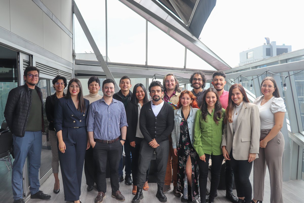 SEIenEspanol's tweet photo. La coherencia política es crucial para lograr mayor impacto al implementar acciones por el #CambioClimático, los #ODS y la #deforestación en #Colombia.

Agradecemos a las organizaciones y colegas que nos acompañaron y contribuyeron a analizar los retos del país en estas áreas. https://t.co/OQ29gpDv56
