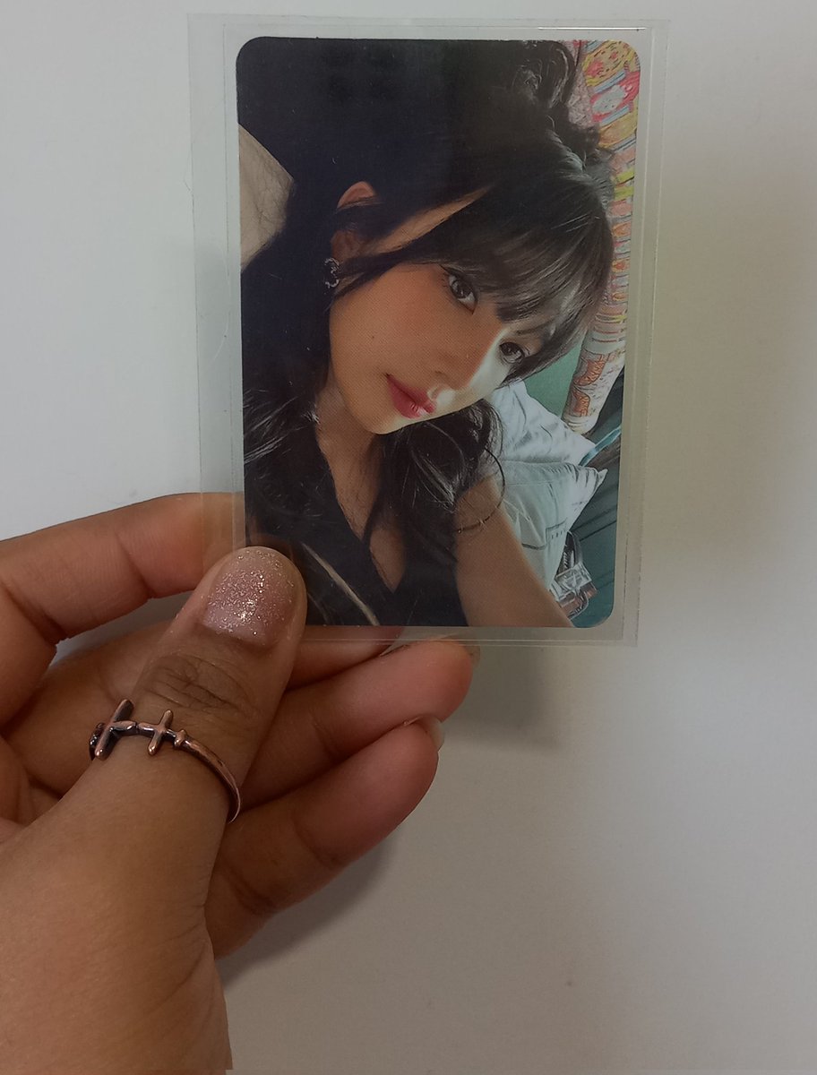 monoholicc's tweet photo. feedback super positivo para @naesense que trocou comigo a irene cake pela mesma versão da joy, veio bem embaladinha. muito obrigada♡ https://t.co/mReK00ZFI5
