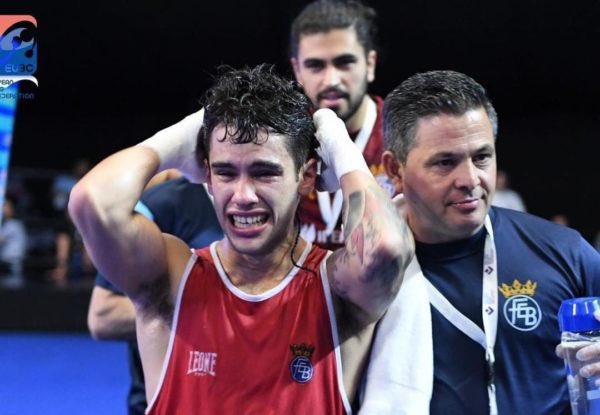 Areadejoctrs's tweet image. 🥊 Un 3️⃣0️⃣ de maig de 2️⃣0️⃣2️⃣2️⃣…
El terrassenc Martín Molina es proclama campió d’Europa de boxa amateur en el pes mosca. 
terrassadigital.cat/legarenc-marti…
#terrassa #boxa