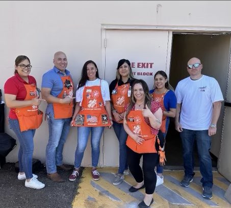 Such a kind gesture from @HomeDepot0523, my very own custom Veteran Apron🥹 From the bottom of my heart, THANK YOU!