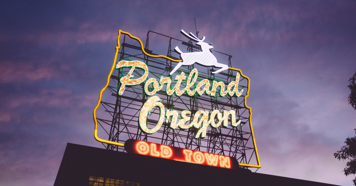 Headed to #PDX for #AHIP23? Join HealthSparq for famous Willamette Valley wines and beers, fresh farm-to-table food, and a lively evening after a full day of sessions! ow.ly/BRtf50OphjX