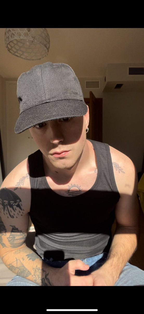 Frann🌙 tweet media