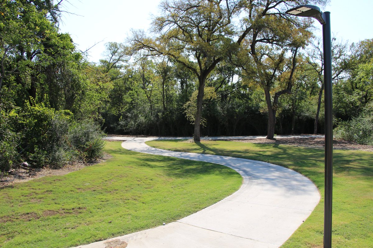 visitplano's tweet image. ParkScore rankings rated Plano at No. 16 nationally and No. 1 in Texas for the best parks system. 🌳 Discover the natural beauty of Plano's parks this weekend. 
👏 @PlanoParksRec 
👀 : bit.ly/43o6o8j
🗺️ Windhaven Meadows Park