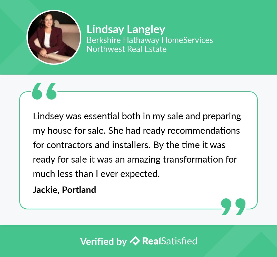 LindsayLvnLocal's tweet photo. I’m truly honored by this, and smiling from ear to ear. https://t.co/XC73xQZbJD via @realsatisfied https://t.co/8M120ILOIs