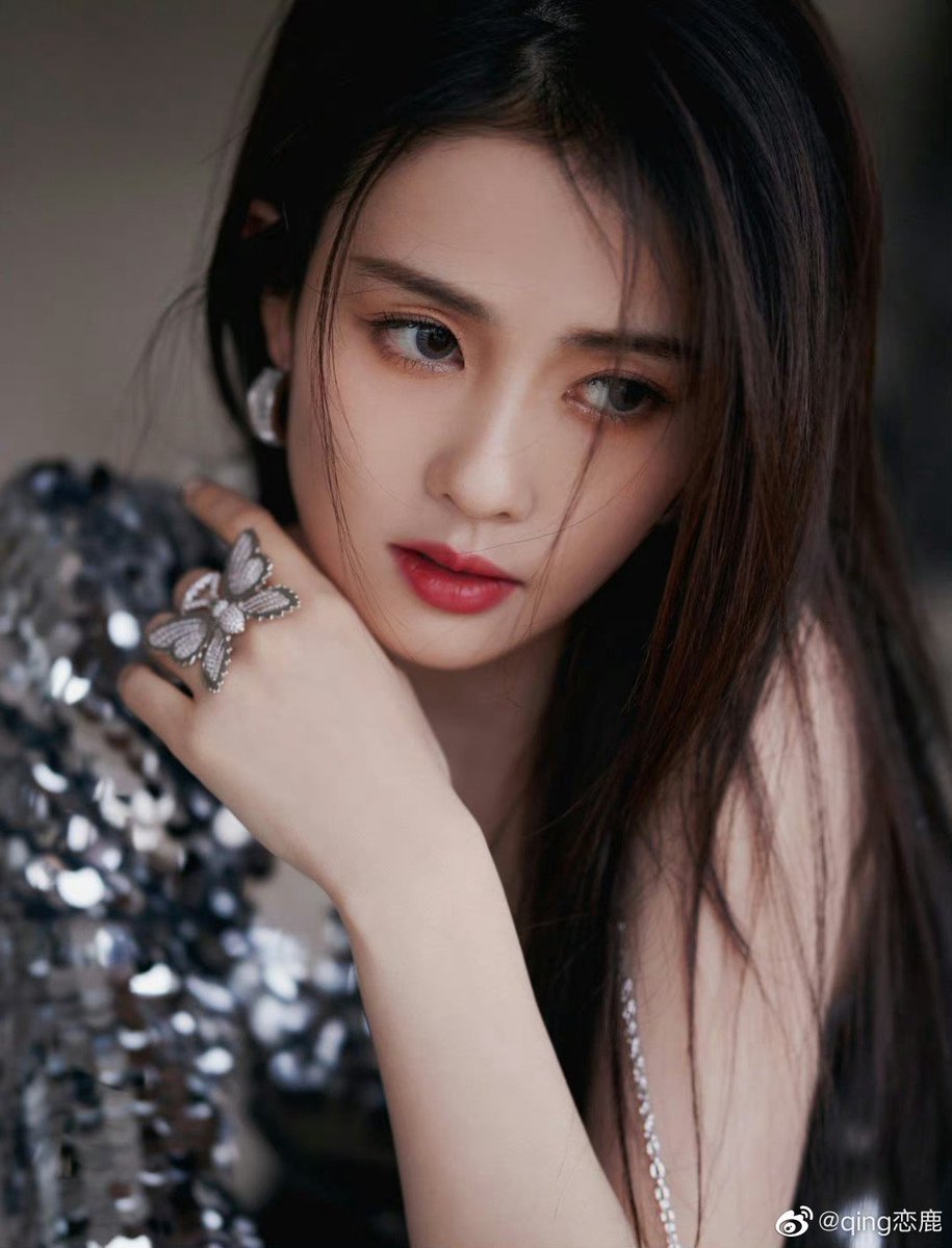 หนุ่มซีซี&amp;สาวลู่ลู่ขอให้มีผลงานเรื่องที่ 3 เนอะ รอชมผลงานนะคะ ชุ้นรักคู่นี้มากค่ะ💓😍🥰🤗😊
#หลัวอวิ๋นซี #ไป๋ลู่
#LuoYunxi #BaiLu