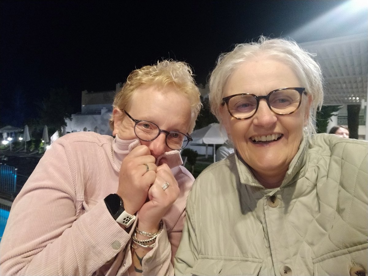 PuckDeerman's tweet image. Hete thee besteld, zo koud hier in/op Kos.