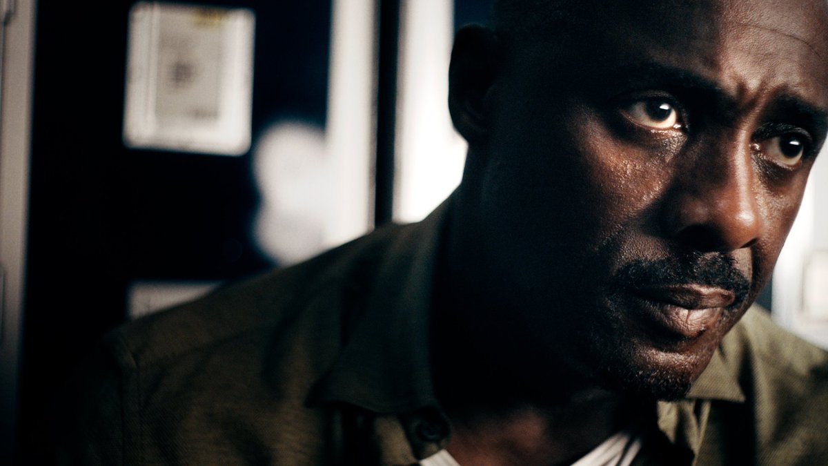 AppleTV's tweet photo. A plane gets hijacked and Sam Nelson, played by Idris Elba, is on board. It's a 7-hour flight that takes place over 7 hour-long episodes.

Yes, Hijack is as intense as it sounds. https://t.co/HEecqqbnqN
