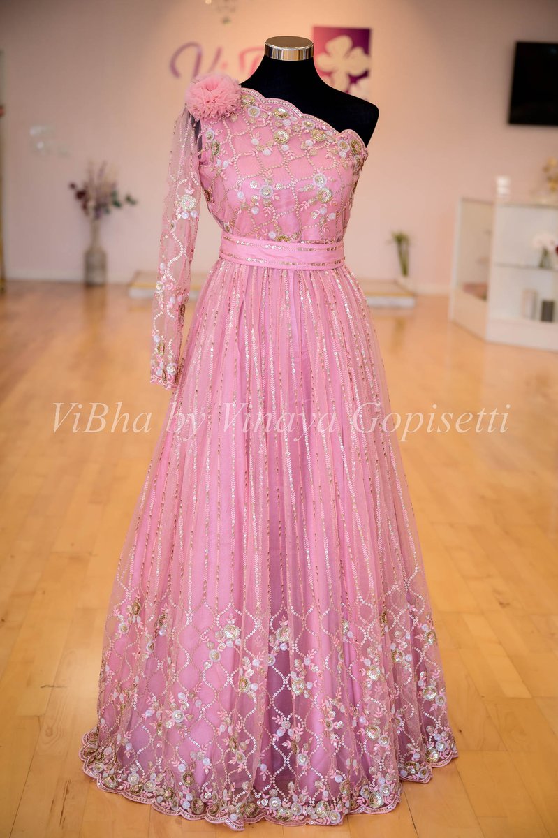 #partydress #ViBha #designervinayagopisetti #pinkdress #singleshoulder #trending #weddingseason #partywear #fashion #glam #promdress #divastyle #prom #dress #designerdress #ootd #outfitoftheday #cute #sweetstyle #pinklove #PINKy #designerstyle #hotfashion