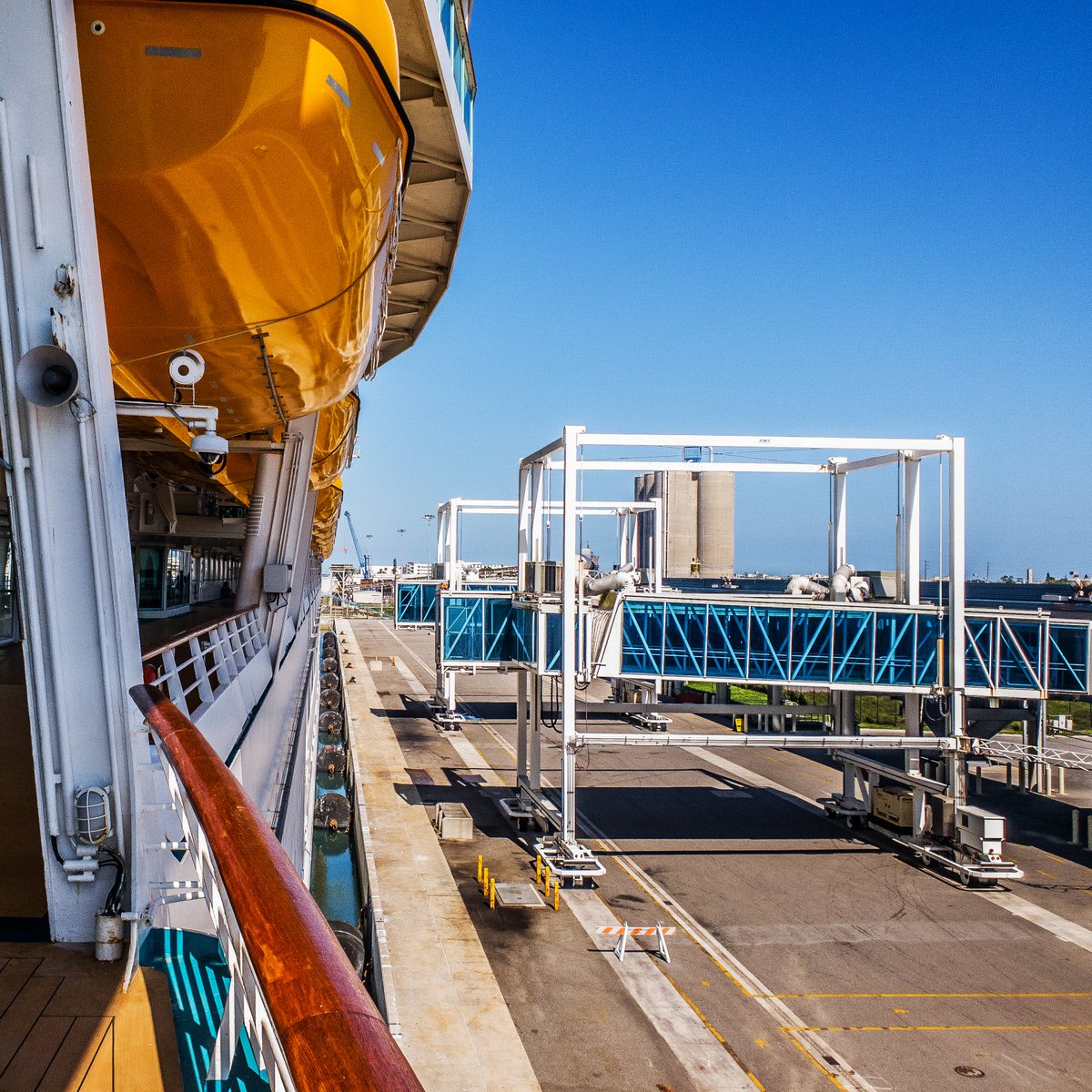 Mariner of the Seas preparing to come off the dock at Cruise Terminal One located on the southside of Port Canaveral FL.  #marineroftheseas #portcanaveral