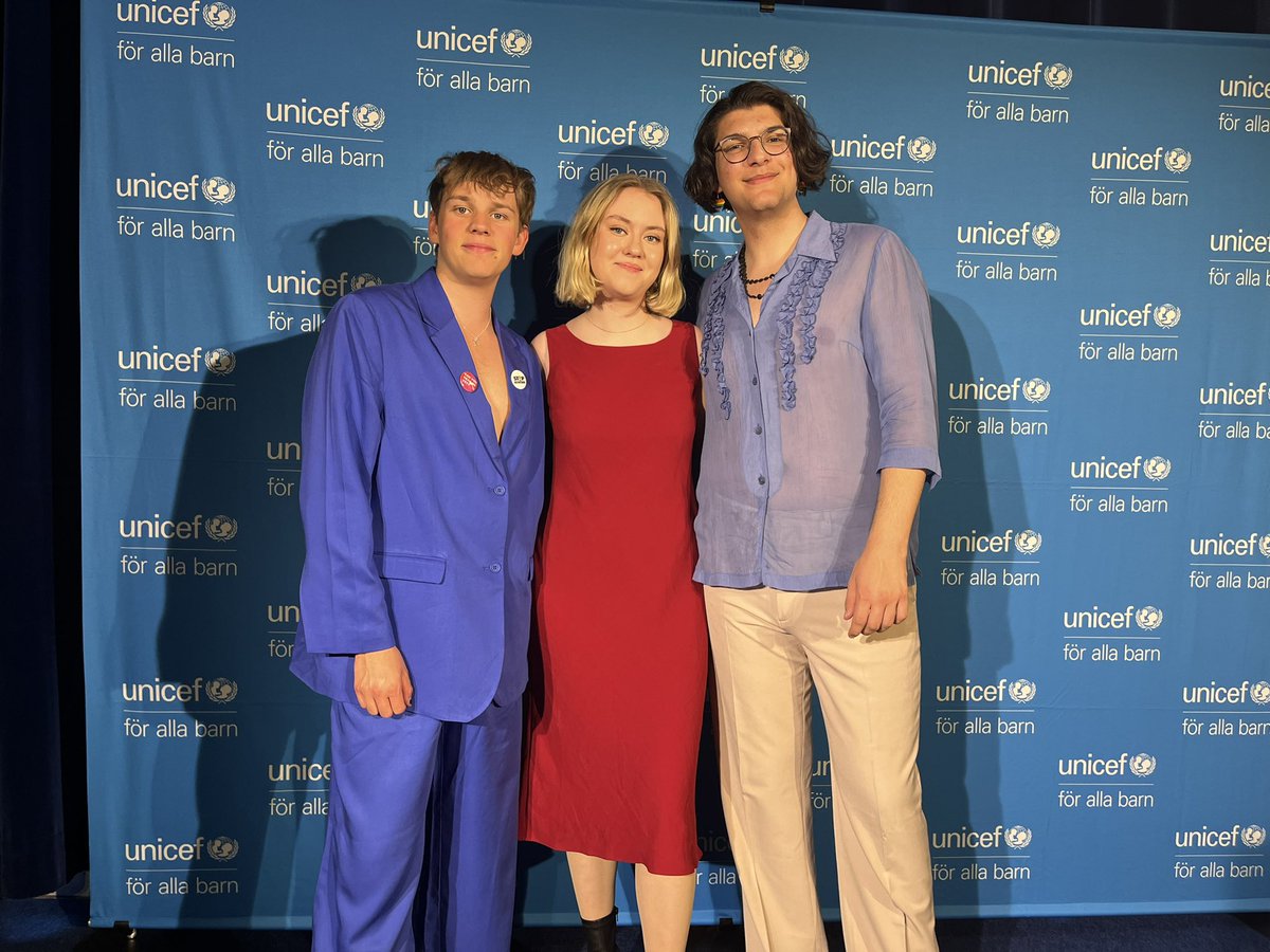 På <a href="/unicefsverige/">UNICEF Sverige</a> gala - för alla barn. I gott sällskap!❤️