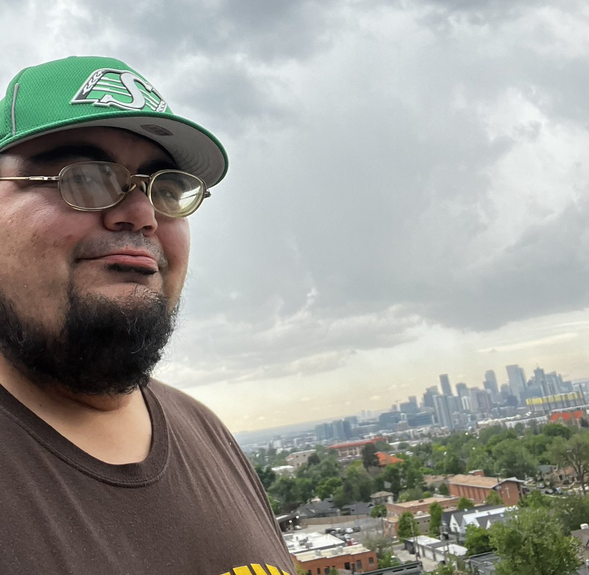 Just hanging in the Mile High. How you doing? Summer’s on the way, familia.