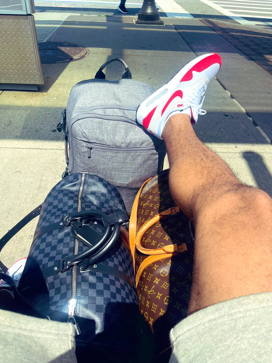 Vacation Mode Activated 🛫