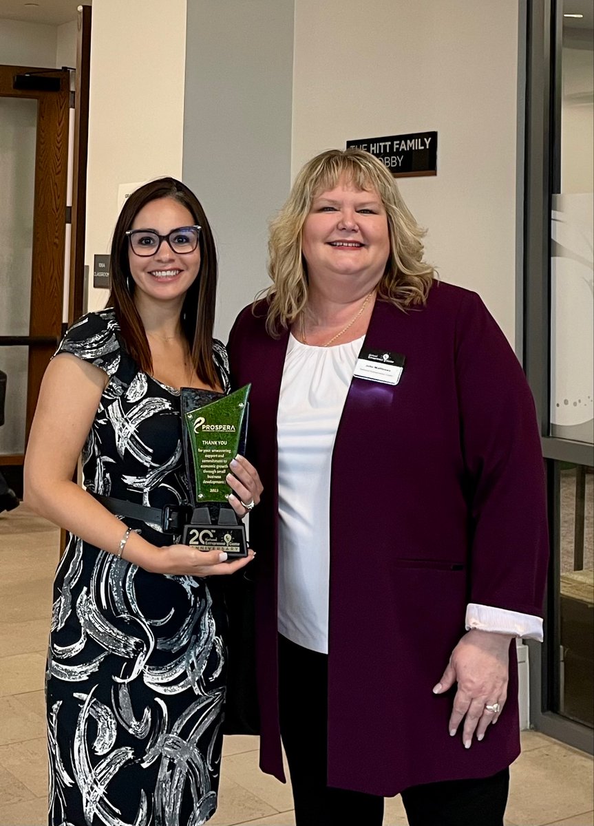 ProsperaUSA's tweet photo. 🤩 Prospera recently joined Connections 2.0, an exciting event in Orlando, celebrating the National Entrepreneur Center! 🌱 The @NationalEC is dedicated to the development, growth, and success of small businesses. 🤝
#ProsperaUSA #ProsperaPartners #Entrepreneurship #NEC https://t.co/qwWE7ujurG