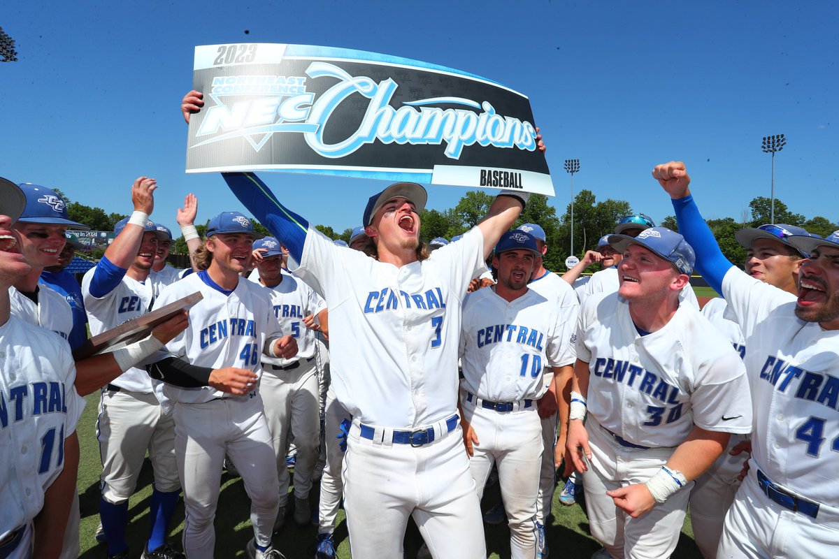 CCSUBlueDevils's tweet photo. Yup - it really happened!

🏆🏆🏆🏆🏆🏆🏆🏆 @necbaseball Championships for @CCSUBaseball

#GoBlueDevils | #NECBaseball 

📸@larrylevanti https://t.co/pJvMMQOkxS