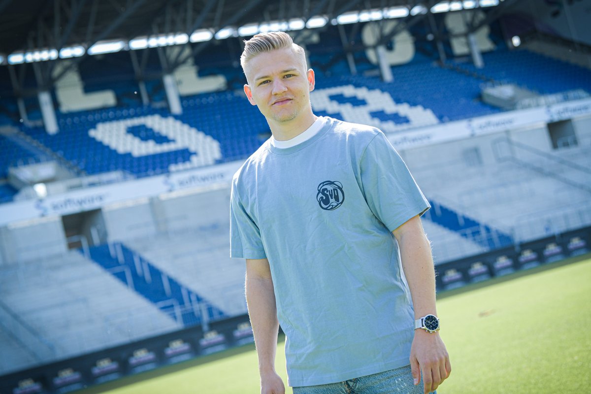 OFFICIEL ! 🔴

Andreas Müller signe également un contrat de trois ans chez nous ! Le milieu défensif était jusqu'ici jouer du <a href="/FrMagdeburg/">FC Magdeburg FR 🇫🇷</a>.

Bienvenue !