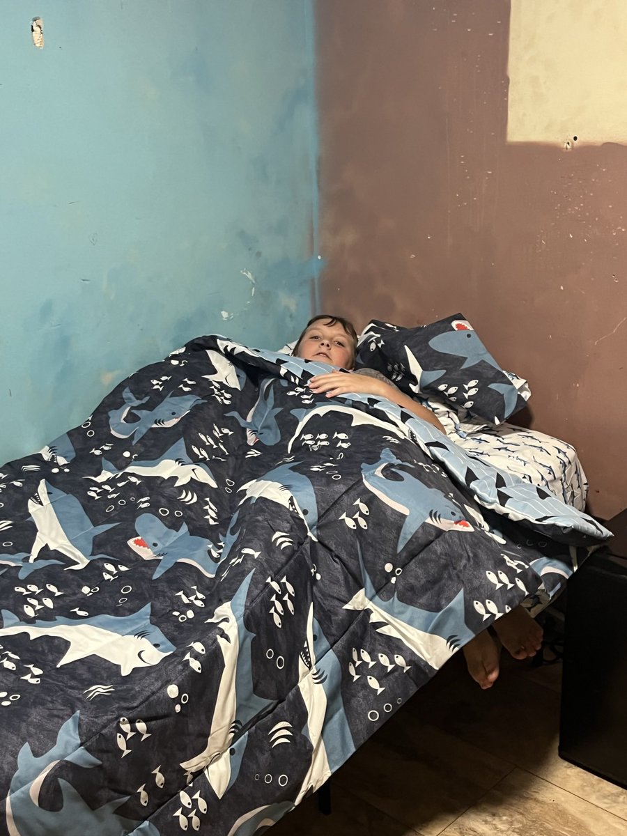 abed4me's tweet photo. It’s summer time, but we’re still busy getting local children into a bed of their own. Want to find out more about our program, visit.

https://t.co/1WUwT7Uy4j

Learn how you can help provide a new comfortable space for a child without. Dream with us! #b4me #newbeds #sleephealth https://t.co/n9kl61TxTv