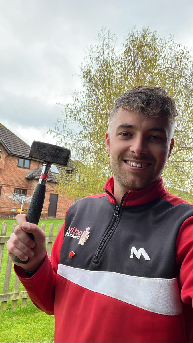 “That’s it I’m getting my mallet” <a href="/Morriss06/">Matty Morris</a> <a href="/ASevs6/">Sevs</a>