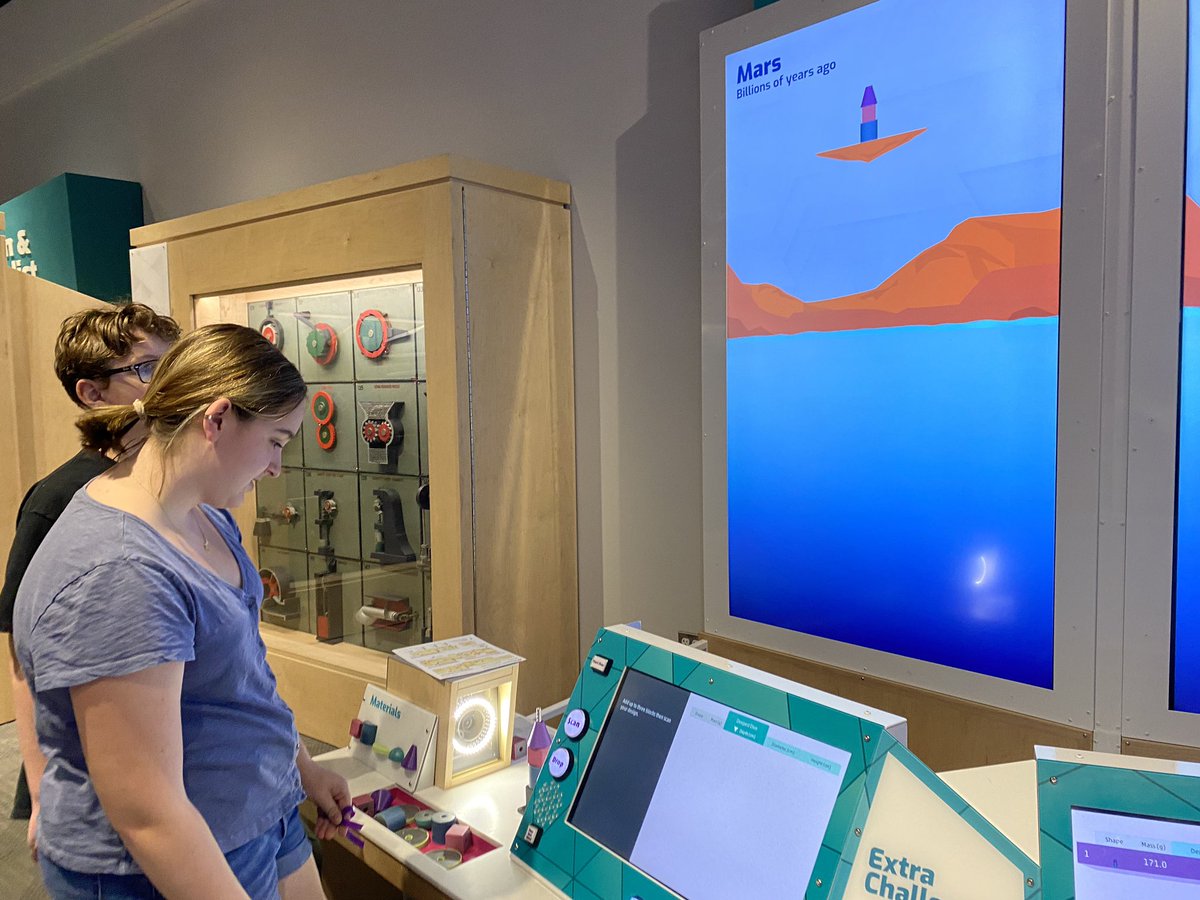 duxstem's tweet image. DMS Robotics Club had an amazing time exploring @museumofscience 
Thanks for having us!!!