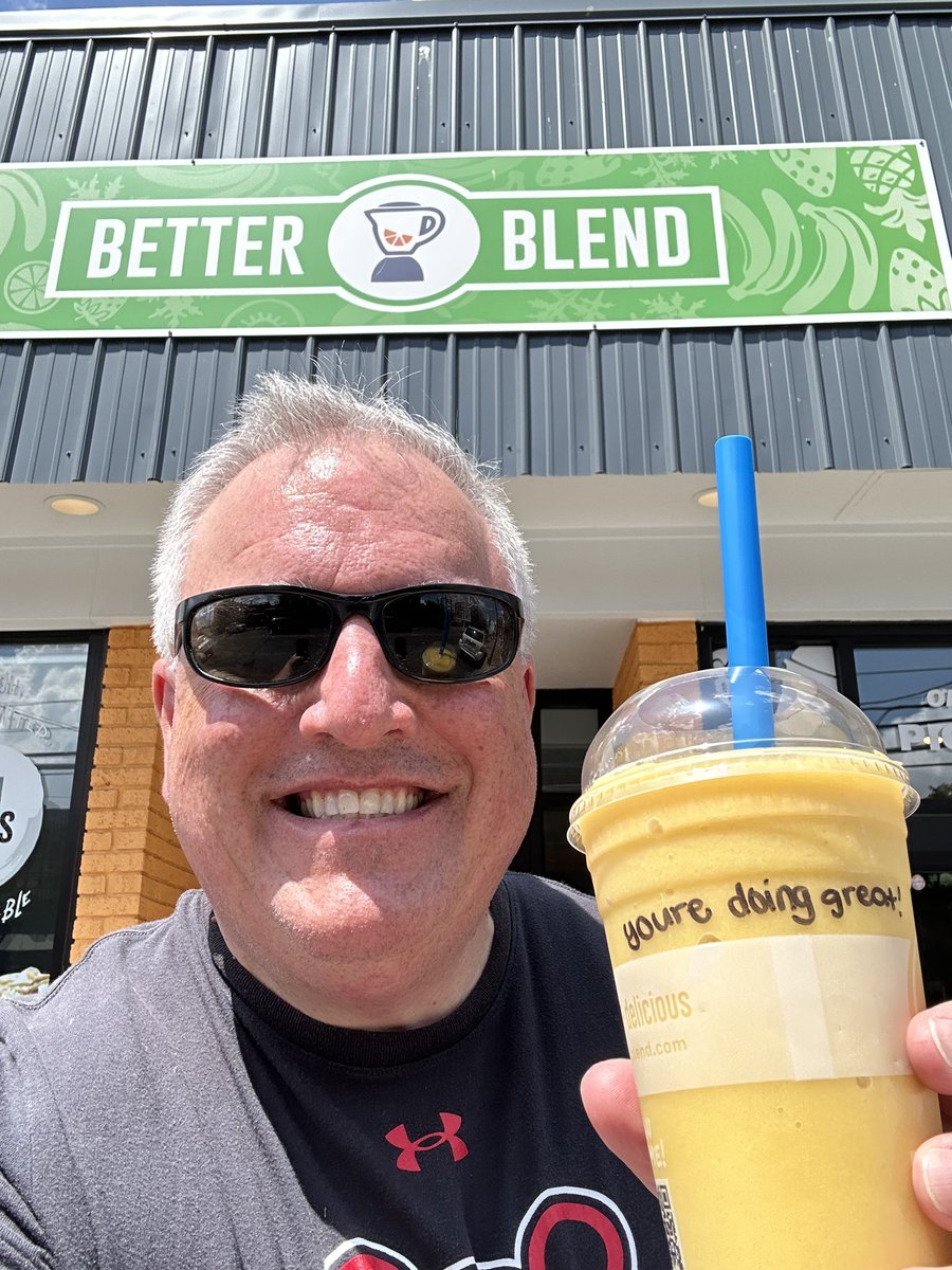 cincygreghoodin's tweet photo. Appreciate the positive reinforcement and the tastiness of the smoothie #BetterBlend Smoothies are an awesome way to keep your cool and #makesummerfunner #feelingsmooth #getyoursmoothieon https://t.co/iX7jlSNJbh