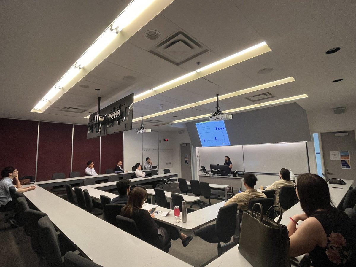 Houra Mahmoudzadeh (@houra_m) on Twitter photo <a href="/DanielleRipsman/">Danielle Ripsman</a> chairing a session on Applied Optimization for Radiotherapy Treatment at #CORS2023 #JOPT2023 <a href="/DanielleRipsman/">Danielle Ripsman</a> chairing a session on Applied Optimization for Radiotherapy Treatment at #CORS2023 #JOPT2023