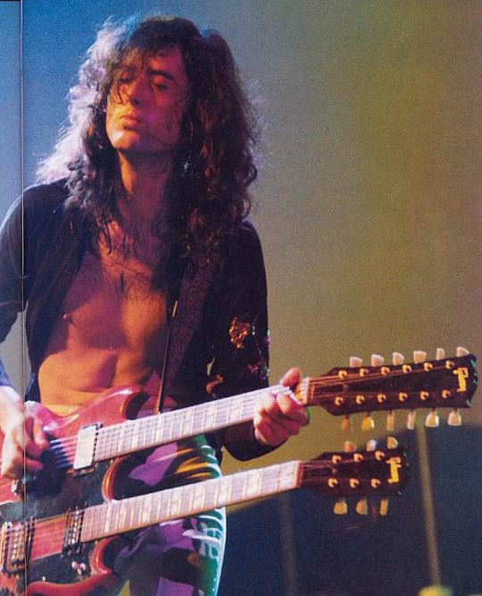 Jimmy Page. #LedZeppelin #JimmyPage returnofrock.com/the-best-guita…