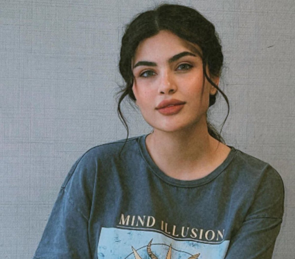 ضحكته سببًا وجيهًا للحب