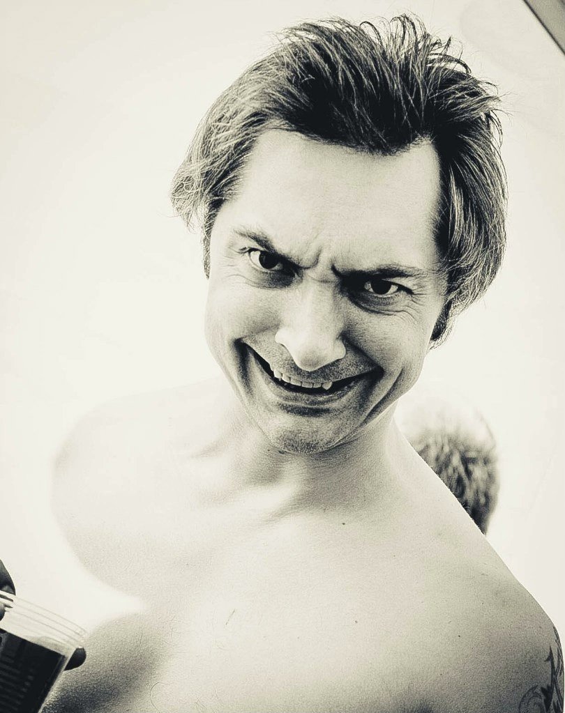 тупая рэт 🐀 🍻обожемойглебоба🦖 on Twitter: "Этот переход 😈⏩️☺️ 2010 год ...