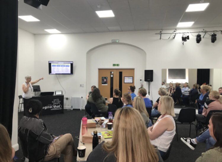 marie brown 💙 tweet media