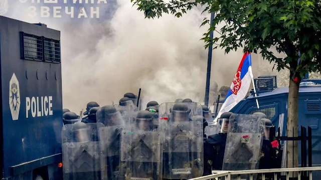 Apancru's tweet photo. Nuevo artículo en la página web !!

Analizamos el conflicto actual entre Kosovo y Serbia.

https://t.co/qU4oaSIEBF

#Kosovo #SERBIA #Serbian #Conflict #War https://t.co/GvHLnBAbvJ