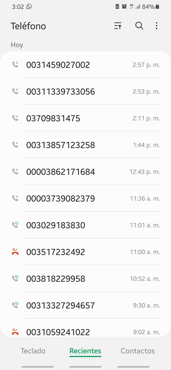 _andreuchiiss's tweet image. Oye @ClaroColombia bájale dos rayas a tu intensidad, son las 3pm y tengo más de 10 llamadas y mensajes, sin contar los días anteriores.