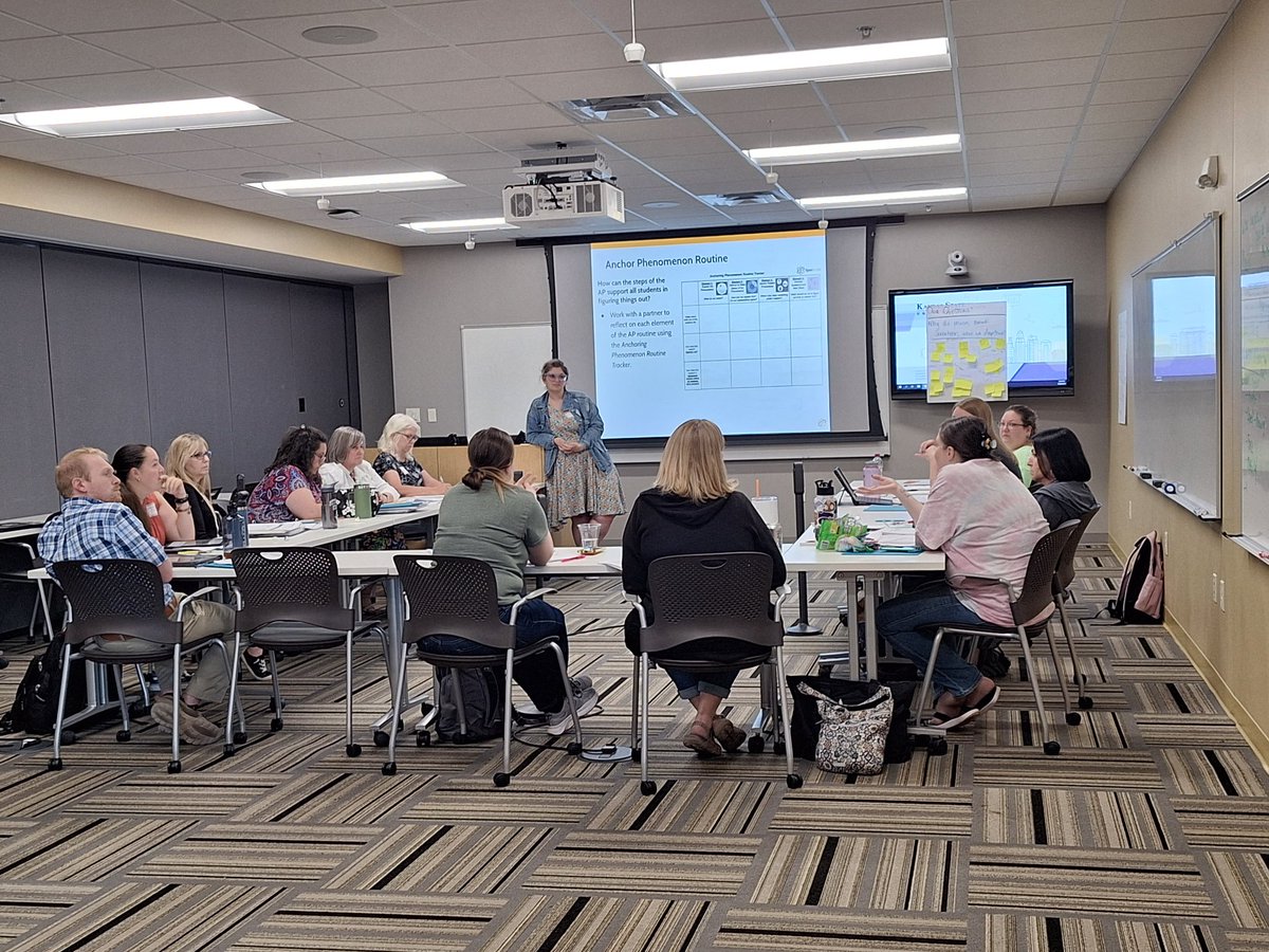 mrs_chemistry's tweet photo. Day 1 of KSDE storyline, middle school teachers experiencing phenomena 
@ms_hyphenated
@betsylawrence82 @SciEdSpence 
#KSSci
@KSDEtchrleaders https://t.co/r4SwYDiSoC
