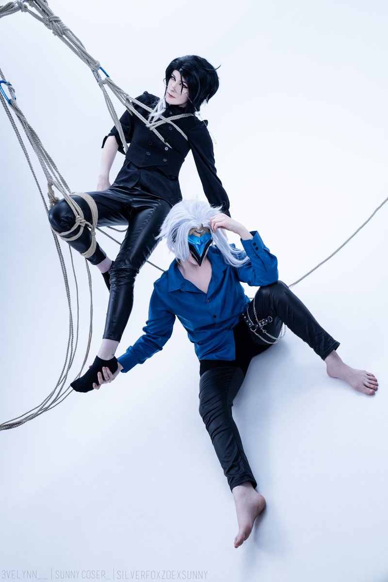 3velynn__'s tweet photo. Dottolone x shibari ? 🧐💜
Dottore / pic : @SunnyZoex 
edited by me~
#dottore #pantalone #Genshinlmpact https://t.co/b4mi5ekRgi