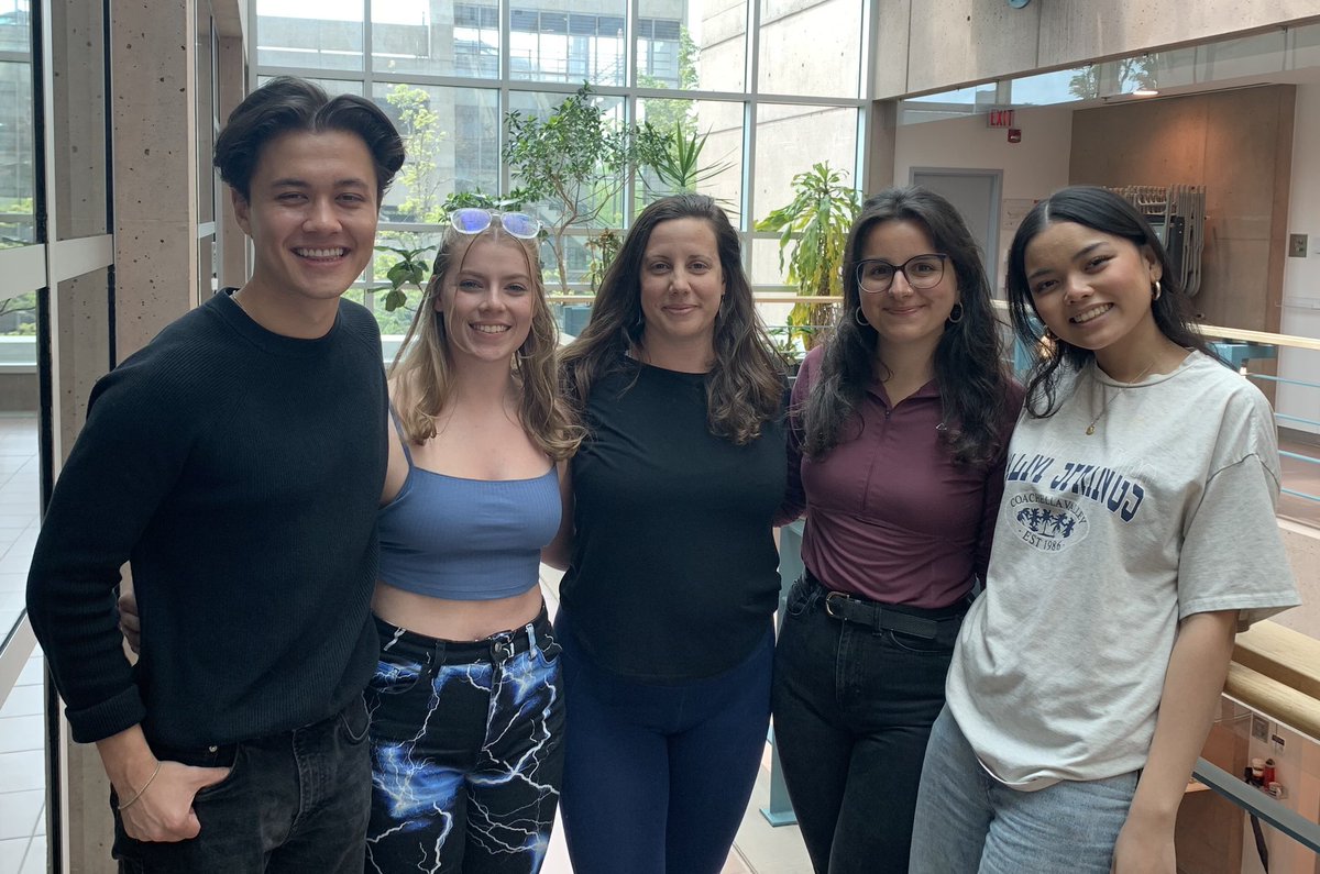 Can’t believe we are almost one month into the summer program but I guess that means we’re having fun in the lab! Huge thanks to @SBME_UBC for the SYNERGY summer award given to Jillian Feliciano. I feel lucky to have such talented students working with me! 🤩