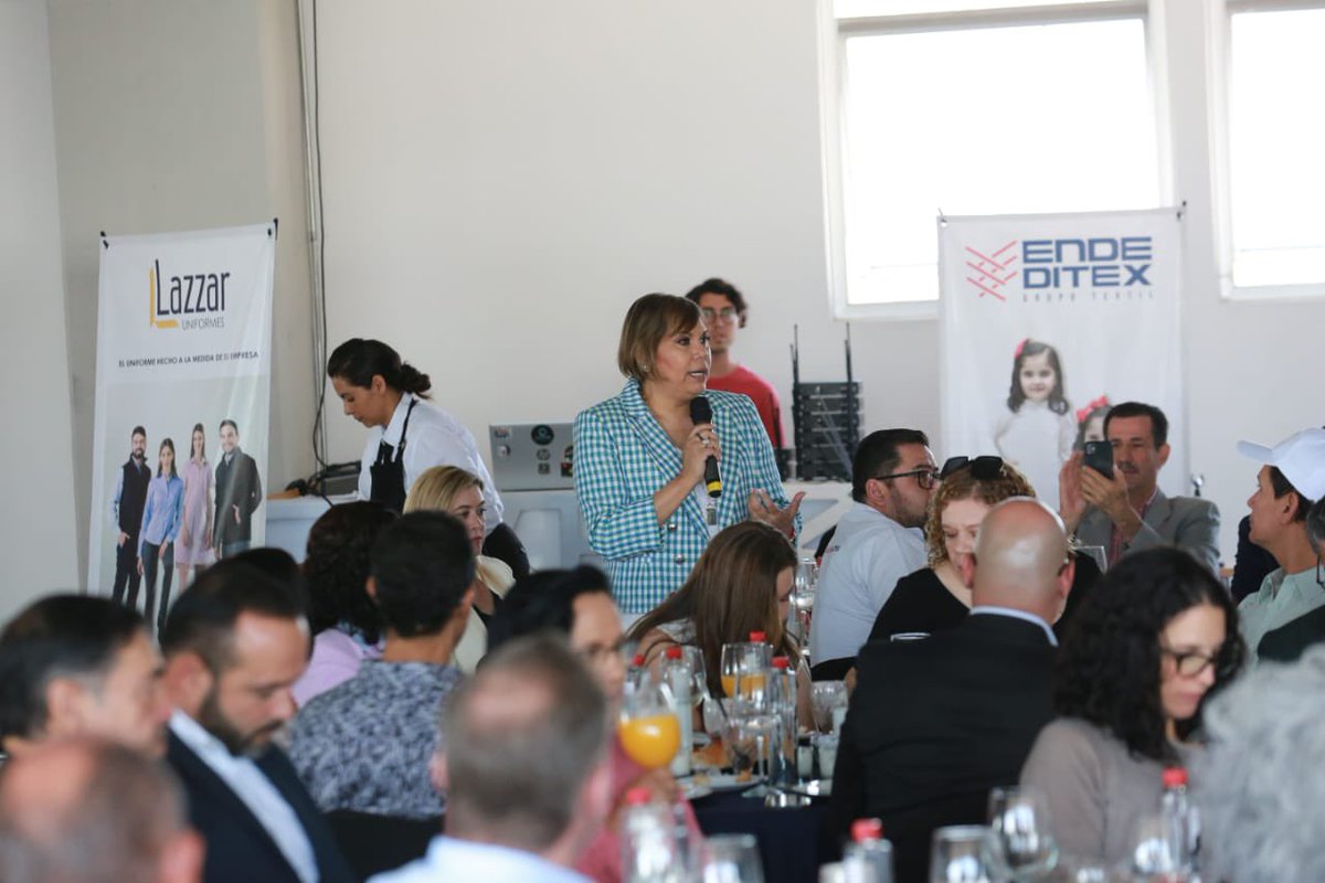 Canaive_Jal's tweet photo. Esto con el objeto de delinear planes de trabajo futuros que apoyen la productividad y competitividad de esos talleres y empresas de la confección que tienen presencia en todo Jalisco. https://t.co/wFgoWvTMF2