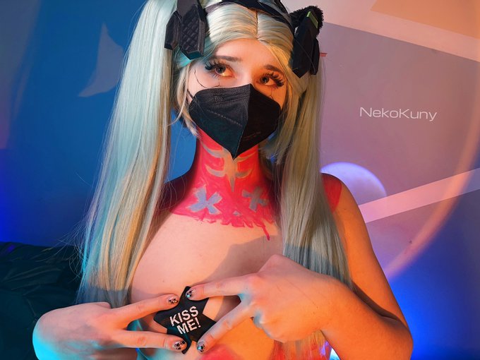 Just want to be kissed 💕 https://t.co/sGHOJFEr6w<a href="/tag/mydressupdarling"class="tags"><span>#mydressupdarling</span></a>