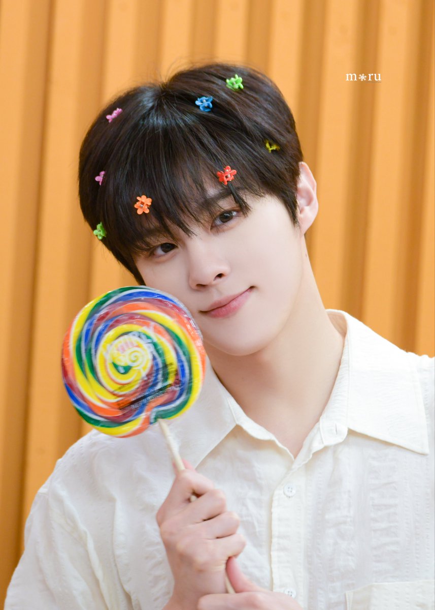 #김우석 #KIMWOOSEOK

🍭_🤍