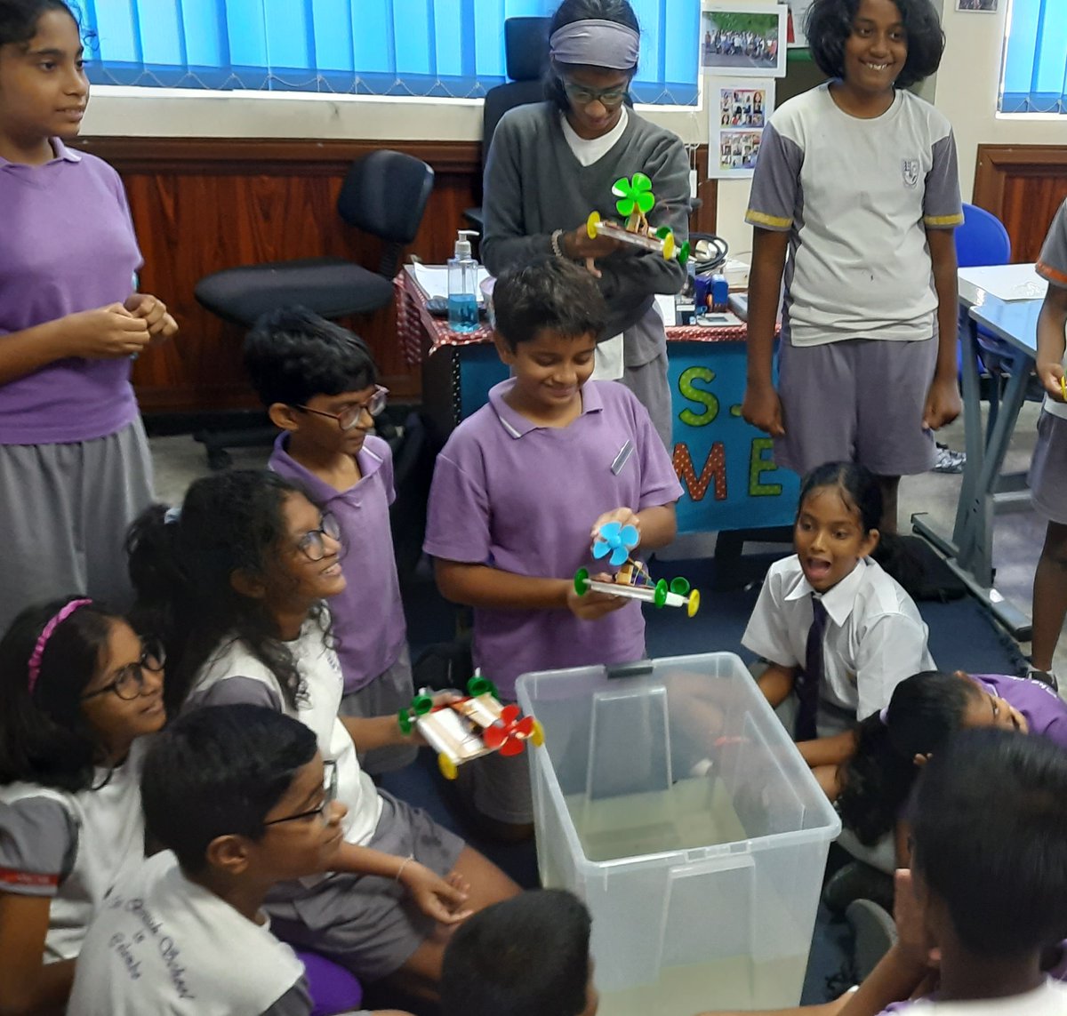 Grade 5 boys and girls of The British School in Colombo had a blast at the Innovation and Robotics Workshop organized by IgniterSpace
#igniterspace #innovationworkshop #roboticsforkids #younginventors
#inspiringyoungminds #thebritishschoolcolombo #LearningIsFun #FutureInnovators