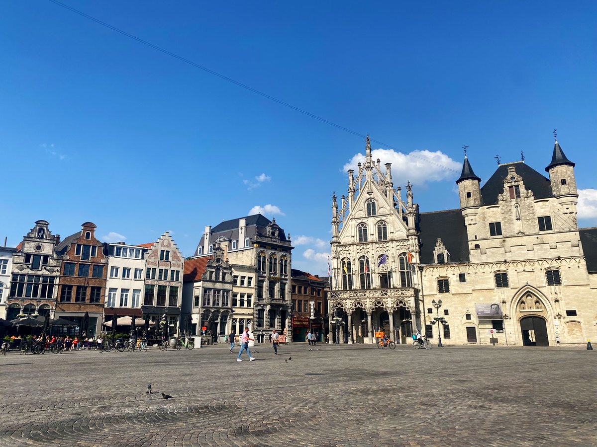 After nearly 7 years of stimulating #energysaving in schools across the #NorthSeaRegion, the Interreg <a href="/NorthSeaRegion/">North Sea Region</a> 2IMPREZS project is coming to a close. 🌟

A warm thank you to our fantastic hosts @igemo_igs of the final 2IMPREZS partner meeting yesterday in Mechelen. 🌤