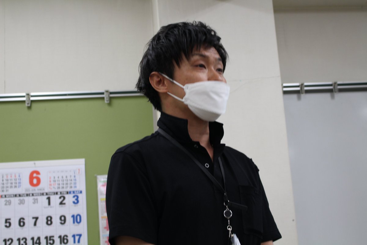Gen_anniversary's tweet photo. フィールドワークレポpart1

ゆるゆるですが、ご参加できなかった方のためにイベントの模様をお伝えしていきます✌️

まず6/3プレ企画のフィールドワーク。
共催いただいた舟入公民館の弘中さんからご挨拶と、渡部久仁子の解説、『はだしのゲンが伝えたいこと』視聴から。

#はだしのゲン50 #Gen50th https://t.co/8r3UVVA0xN