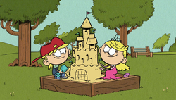 I'm fan of these 4 characters from #TheLoudHouse, Lincoln Loud, Leni Loud and twins Lana Loud and Lola Loud.