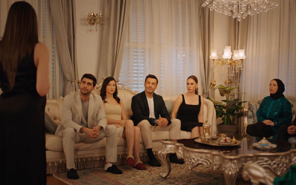 ¡La serie Kızılcık Şerbeti fue el punto de inflexión en la vida de un actor! dlvr.it/SqH1wM
