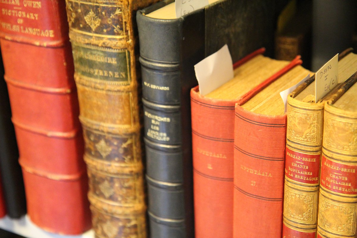 COLLEX-PERSEE tweet media