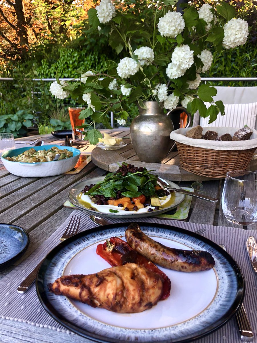 ScholeyPauline's tweet photo. @deliciousmag @LaraLeeFood It is an absolutely fabulous recipe which we have had twice.I had chicken breasts and it worked really well. Left one batch marinating &amp; we bbq’d them. The butter keeps the chicken succulent. Delicious. https://t.co/cHvhyVIhrB