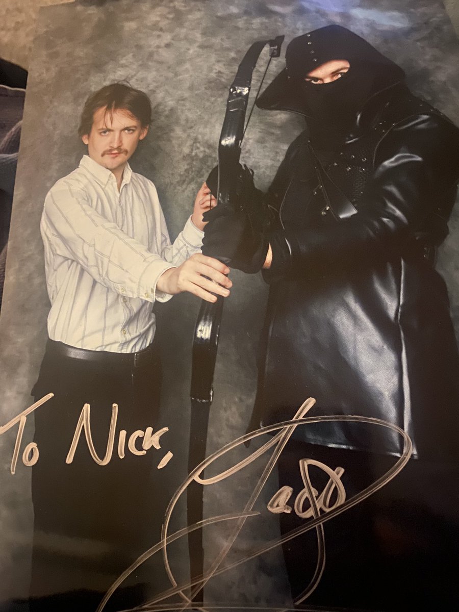 GreedyReidy94's tweet photo. @tdragons345 I met him in Auckland New Zealand over the weekend. He’s one of the nicest guys you’ll meet. Nothing like his GOT character https://t.co/Cv0n0iPUs7