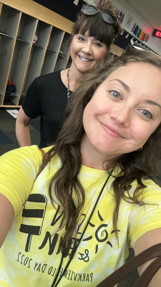 It was a great field day with support from my family! It was the last day at school that there will be two “Miss Archibald’s” ❤️💍