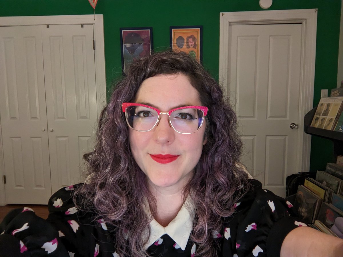 Put on make up to talk about medical gaslighting &amp; the fantasy revenge of my film HYSTERIA with <a href="/ruinmysky/">Ariel Baska</a> of #AccessHorror. Can't wait to see all these films &amp; panels!