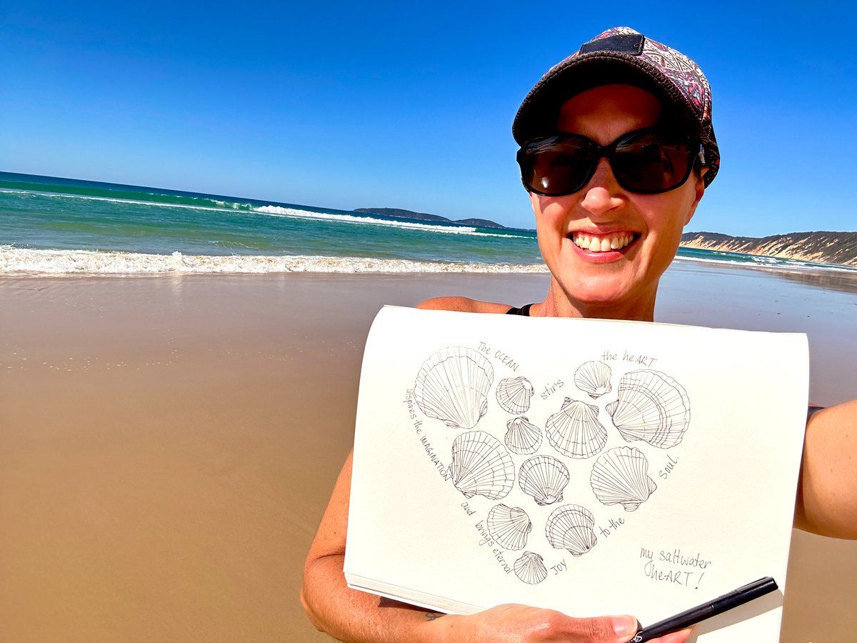 suepillans's tweet photo. Day 7 of International #naturejournalingweek “Sensory Safari”
Todays theme is #heart & this is certainly where my saltwater heART belongs!
“The ocean stirs the heart, inspires the imagination & brings eternal joy to the soul” https://t.co/zMafAIxnUN 💙 https://t.co/8PbEti143e
