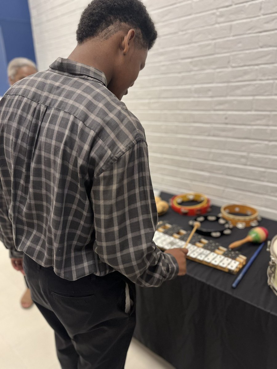 ✨Ms. Banks✨ tweet media