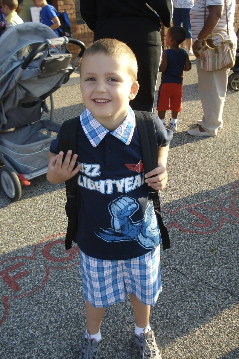 MommaWillson's tweet image. #uticacommunityschools
#shs 
Congratulations Parker. We love you so much. You make us so proud everyday!! Your on your way to being a Bronco but you will forever be a Titan!!