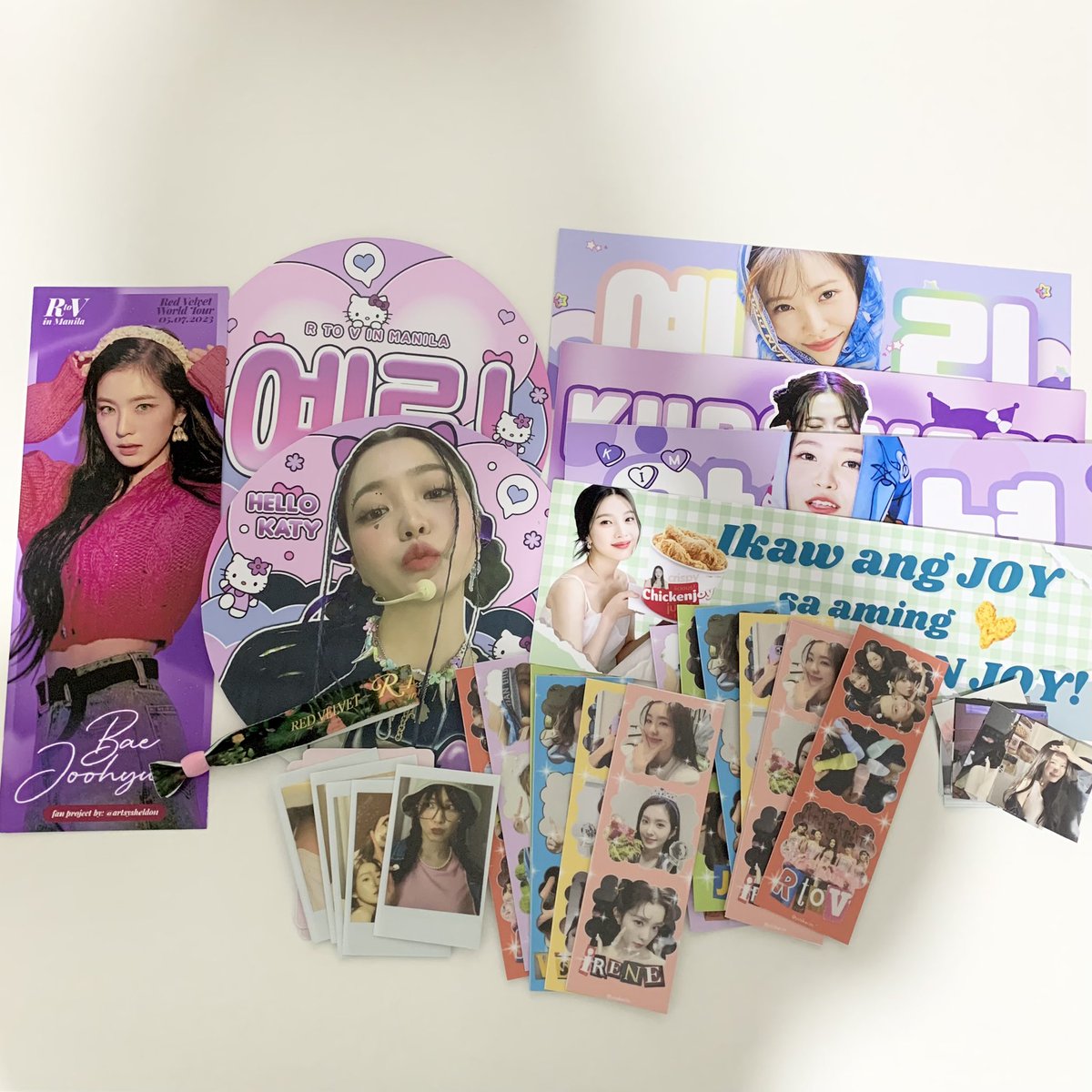 ✮ r to v memories 𓄹𓈒 
   … appreciation post after a month!! thank you so much for making this experience extra special 🩰 hoping to meet more luvies on their next ph concert ♡̷̷̷